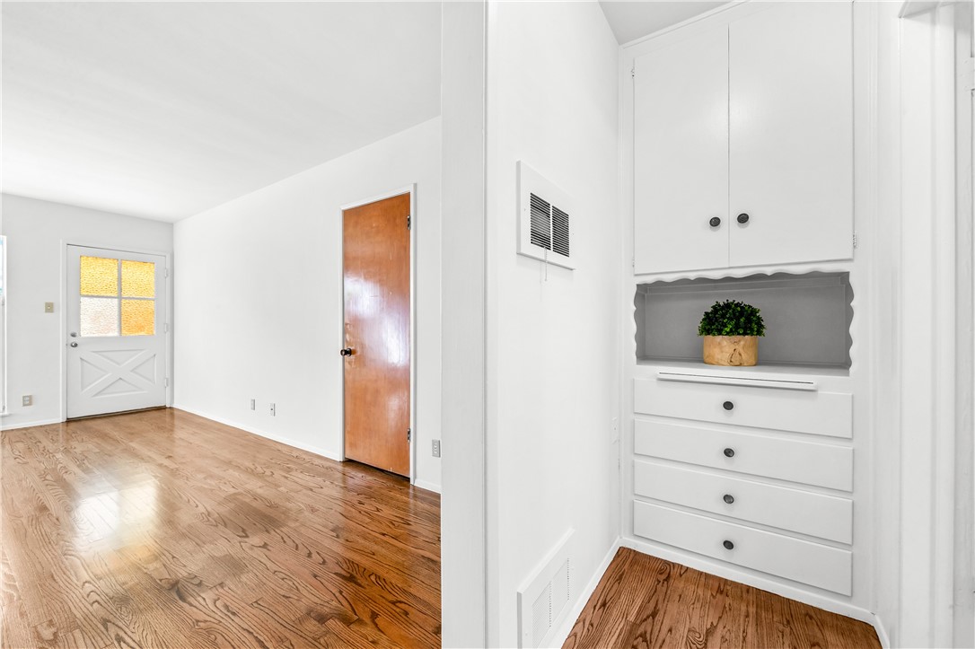 MLS #OC25254724 image #25