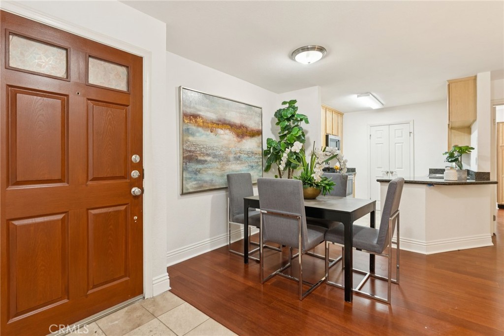 MLS #OC25254752 image #8