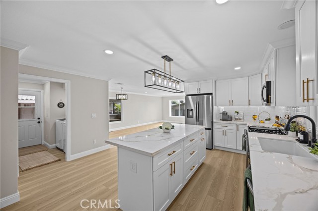 MLS #OC25254776 image #10