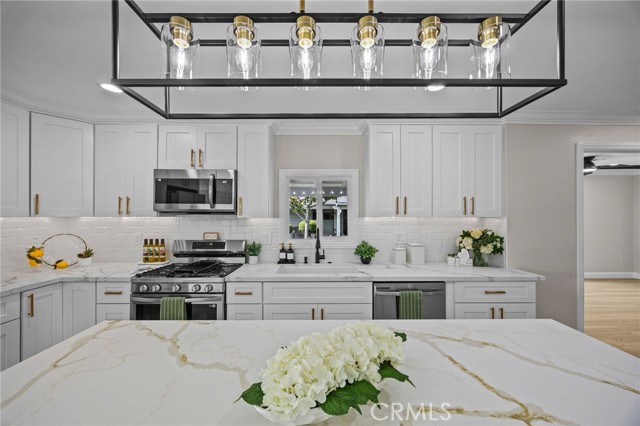 MLS #OC25254776 image #11