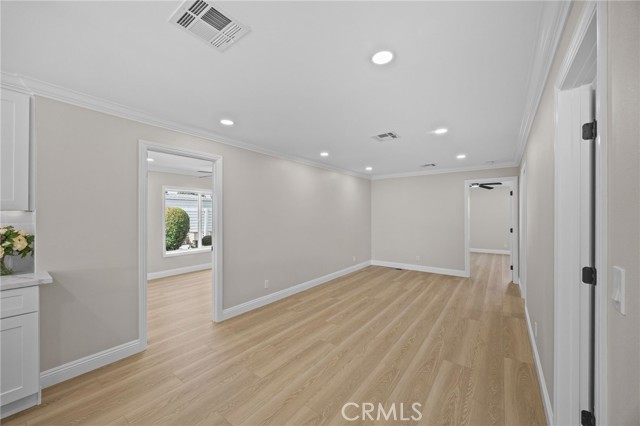 MLS #OC25254776 image #12