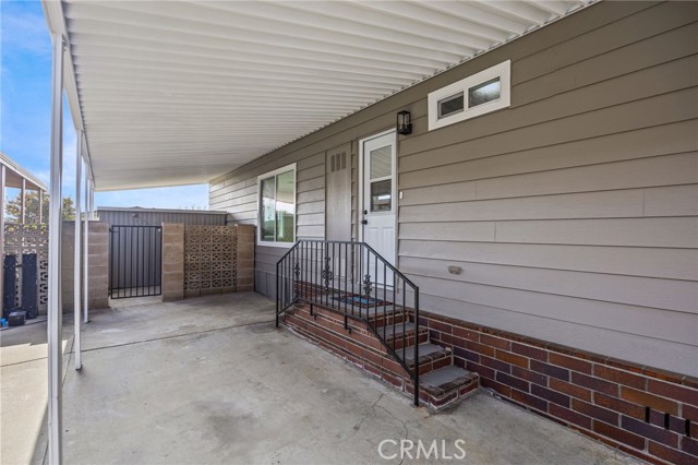 MLS #OC25254776 image #2