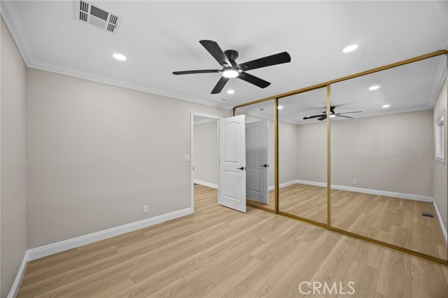 MLS #OC25254776 image #21