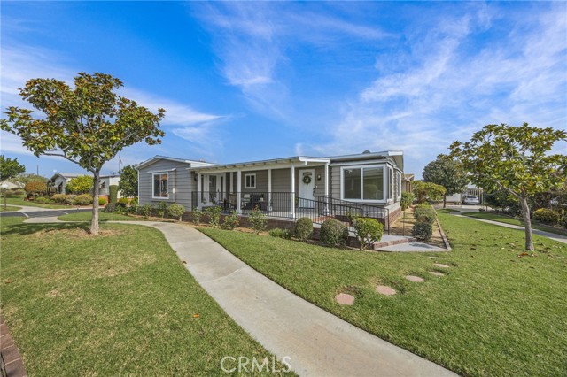 MLS #OC25254776 image #5