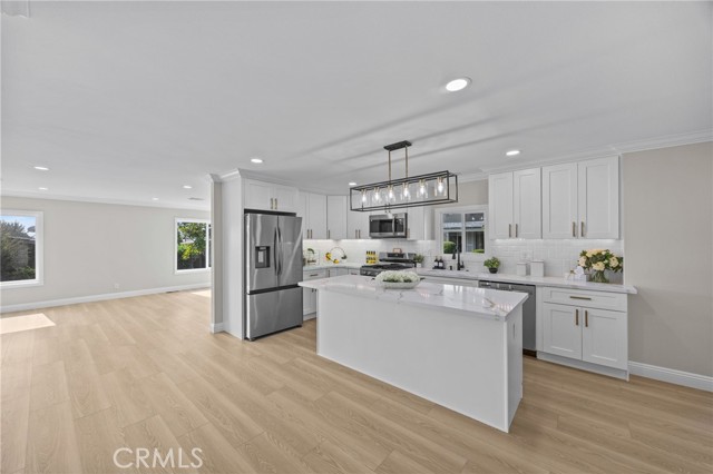 MLS #OC25254776 image #9