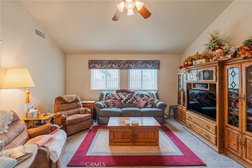 MLS #OC25254836 image #11