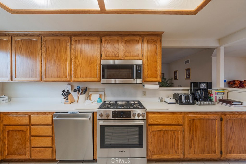 MLS #OC25254836 image #19