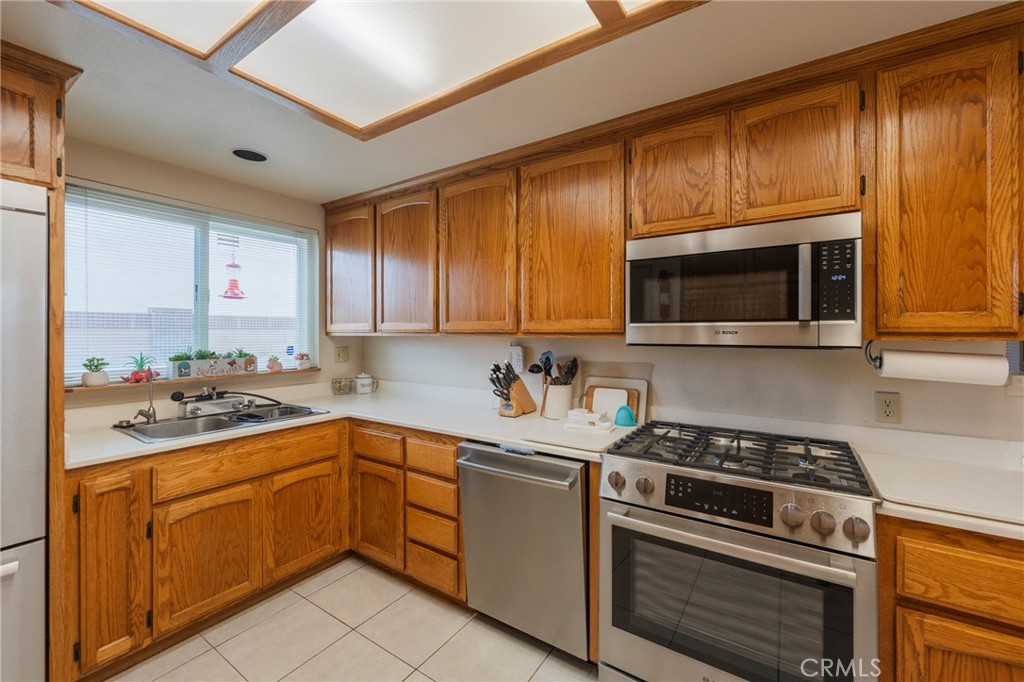 MLS #OC25254836 image #20