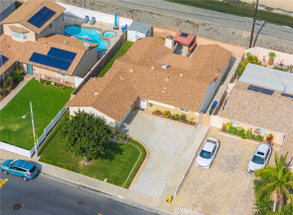 MLS #OC25254836 image #22