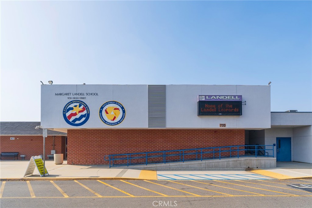 MLS #OC25254836 image #28