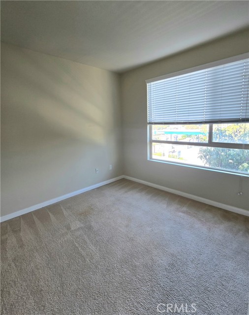 MLS #OC25254939 image #11