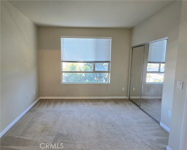 MLS #OC25254939 image #15