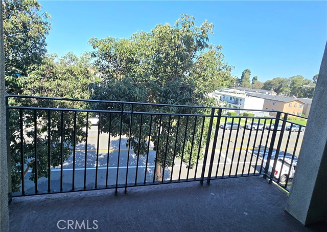 MLS #OC25254939 image #27