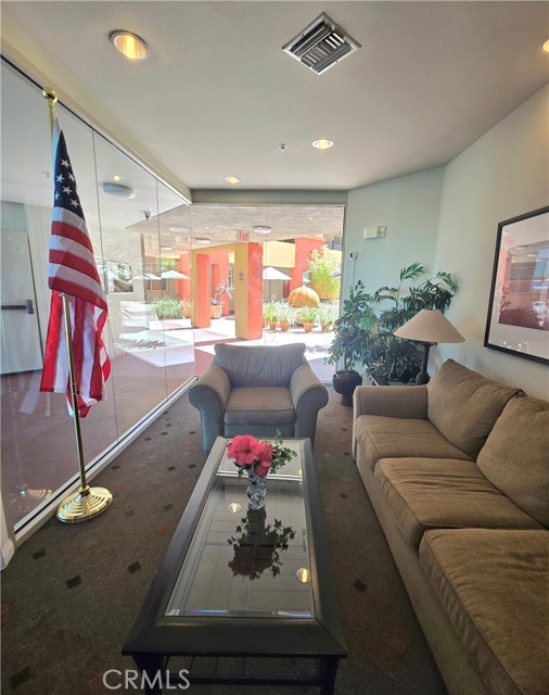 MLS #OC25254939 image #31