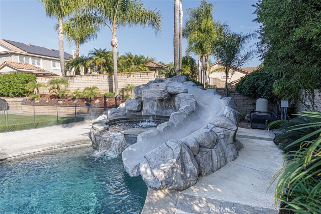 MLS #OC25254964 image #39