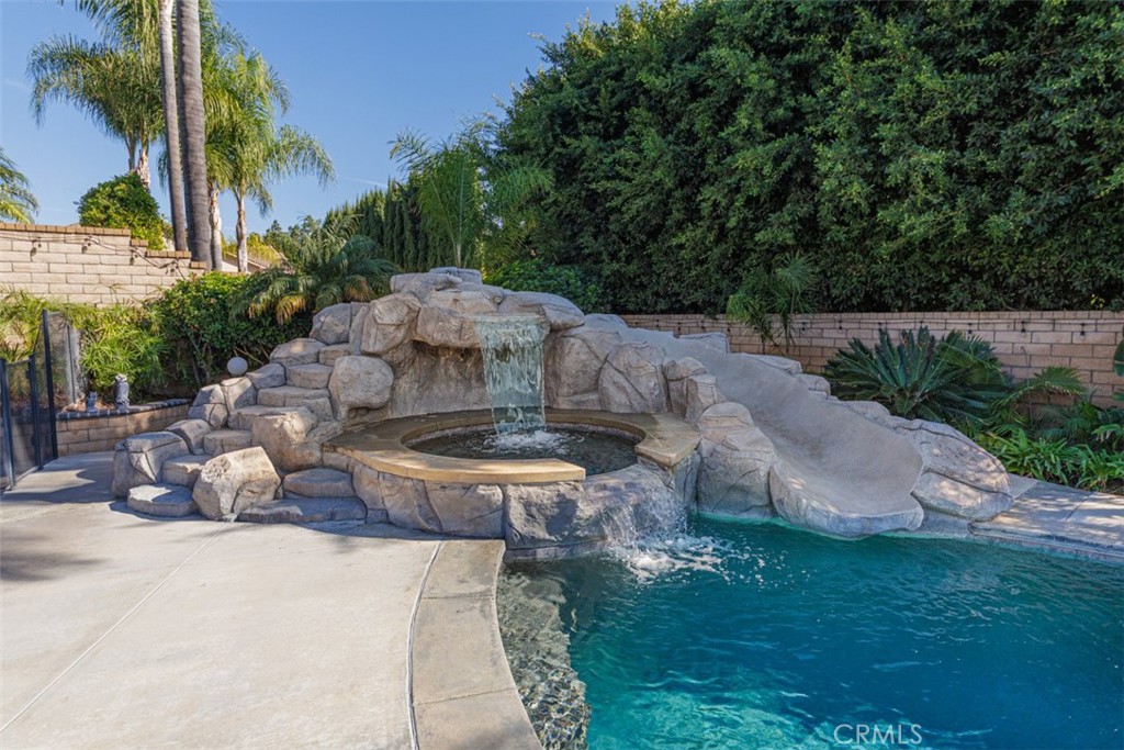 MLS #OC25254964 image #41