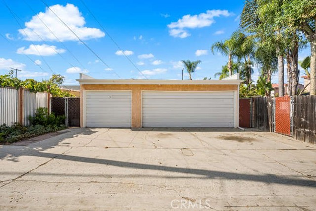 MLS #OC25254978 image #29