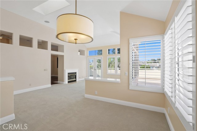 MLS #OC25254981 image #11