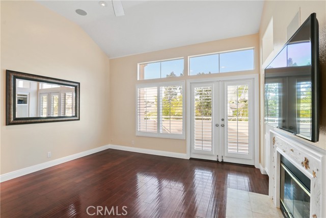 MLS #OC25254981 image #15