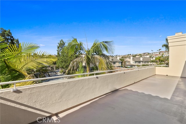 MLS #OC25254981 image #33