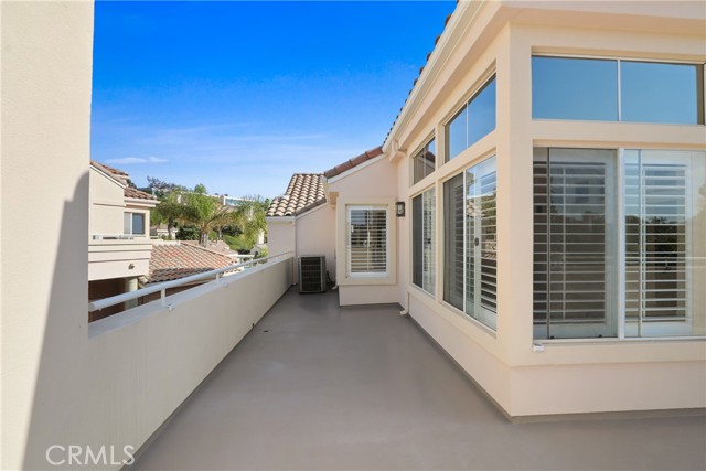 MLS #OC25254981 image #34