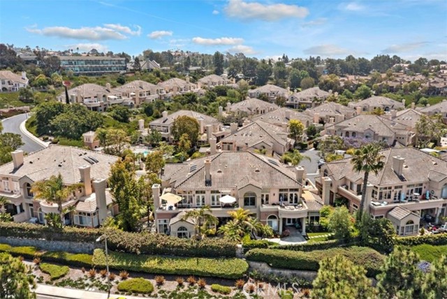 MLS #OC25254981 image #40