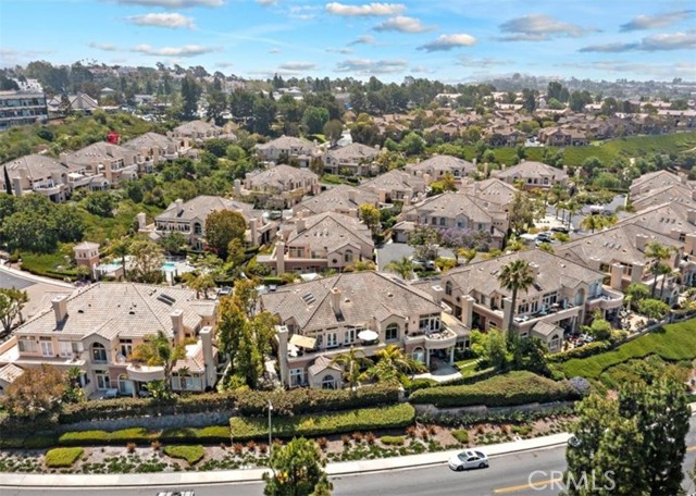 MLS #OC25254981 image #41