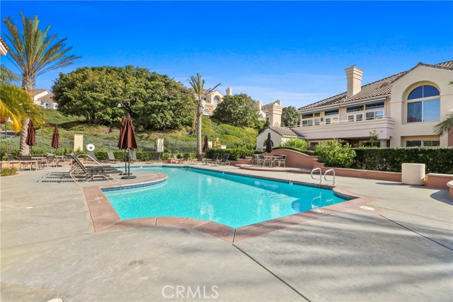 MLS #OC25254981 image #50