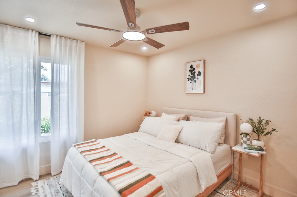 MLS #OC25180654 image #23