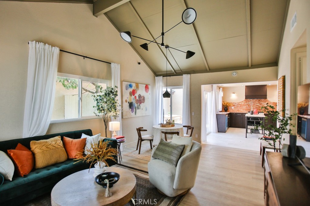 MLS #OC25180654 image #3