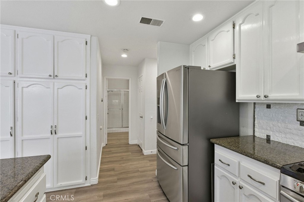 MLS #OC25255064 image #11