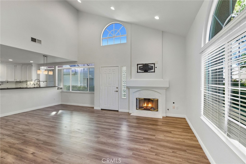 MLS #OC25255064 image #7