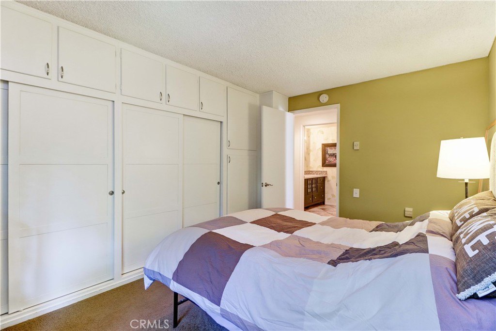 MLS #OC25255111 image #10