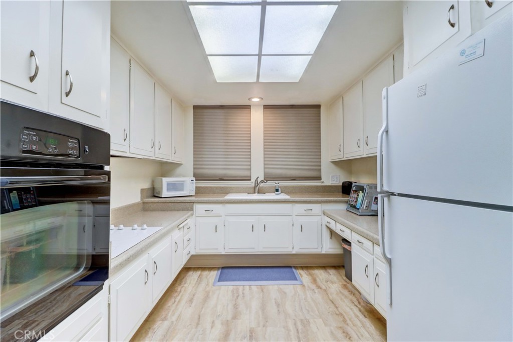 MLS #OC25255111 image #26