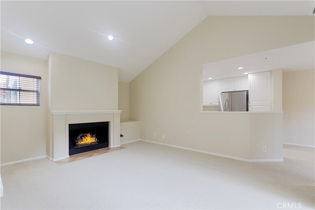 MLS #OC25255124 image #2