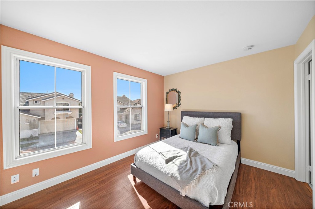 MLS #OC25255139 image #22