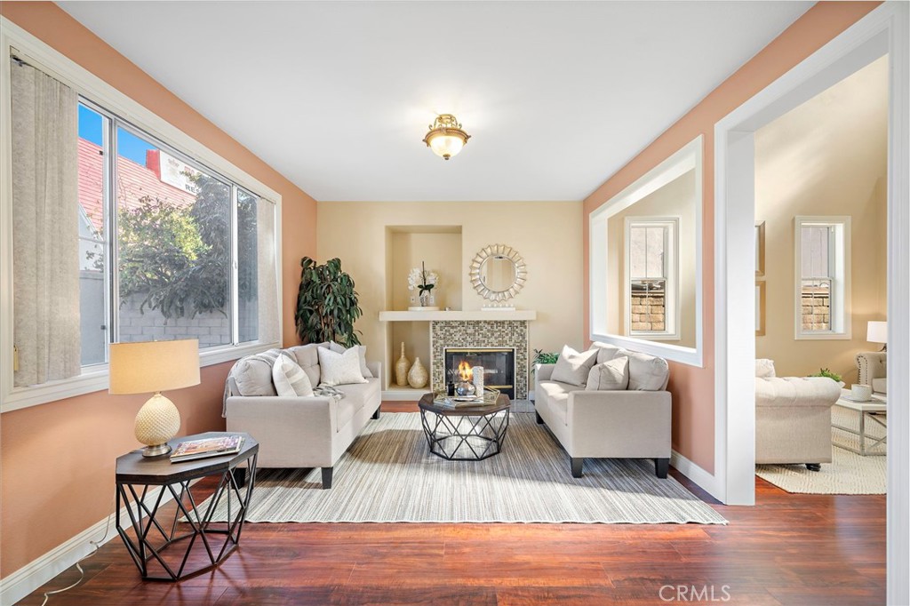 MLS #OC25255139 image #9