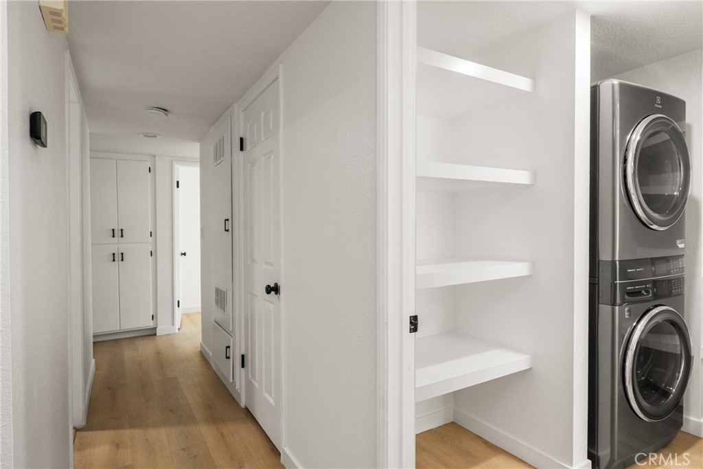 MLS #OC25255151 image #16