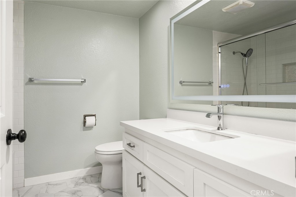 MLS #OC25255151 image #17