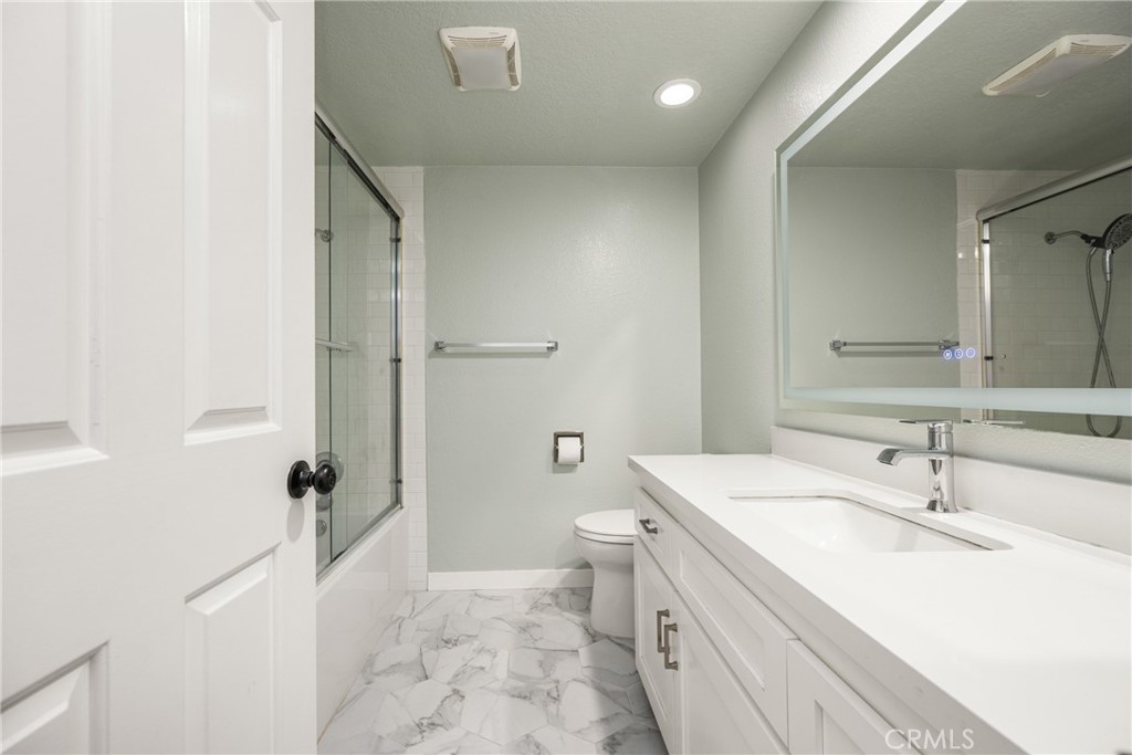 MLS #OC25255151 image #18