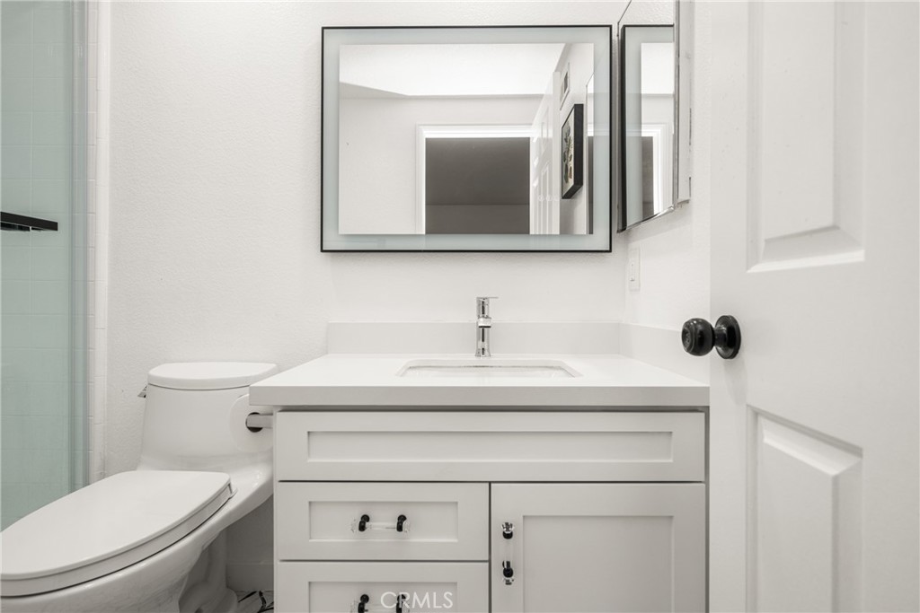 MLS #OC25255151 image #23