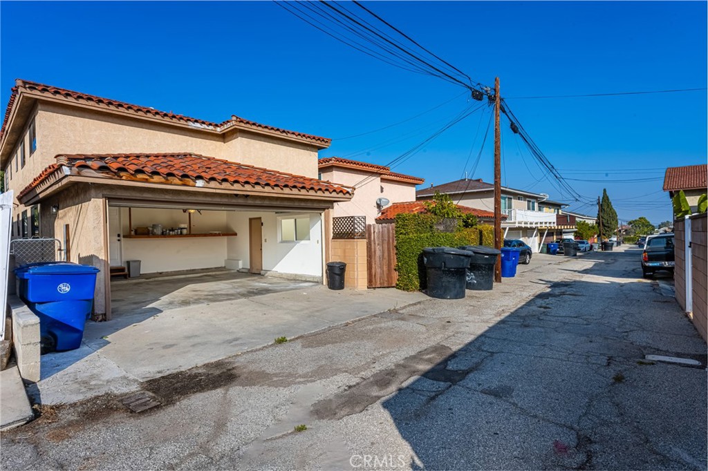 MLS #OC25255151 image #30