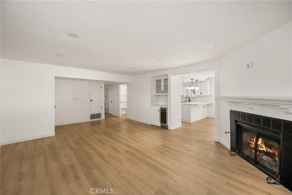 MLS #OC25255151 image #6