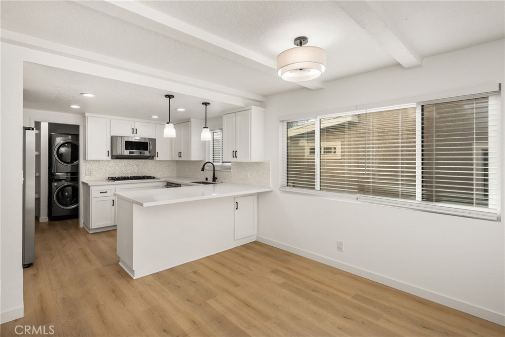 MLS #OC25255151 image #9