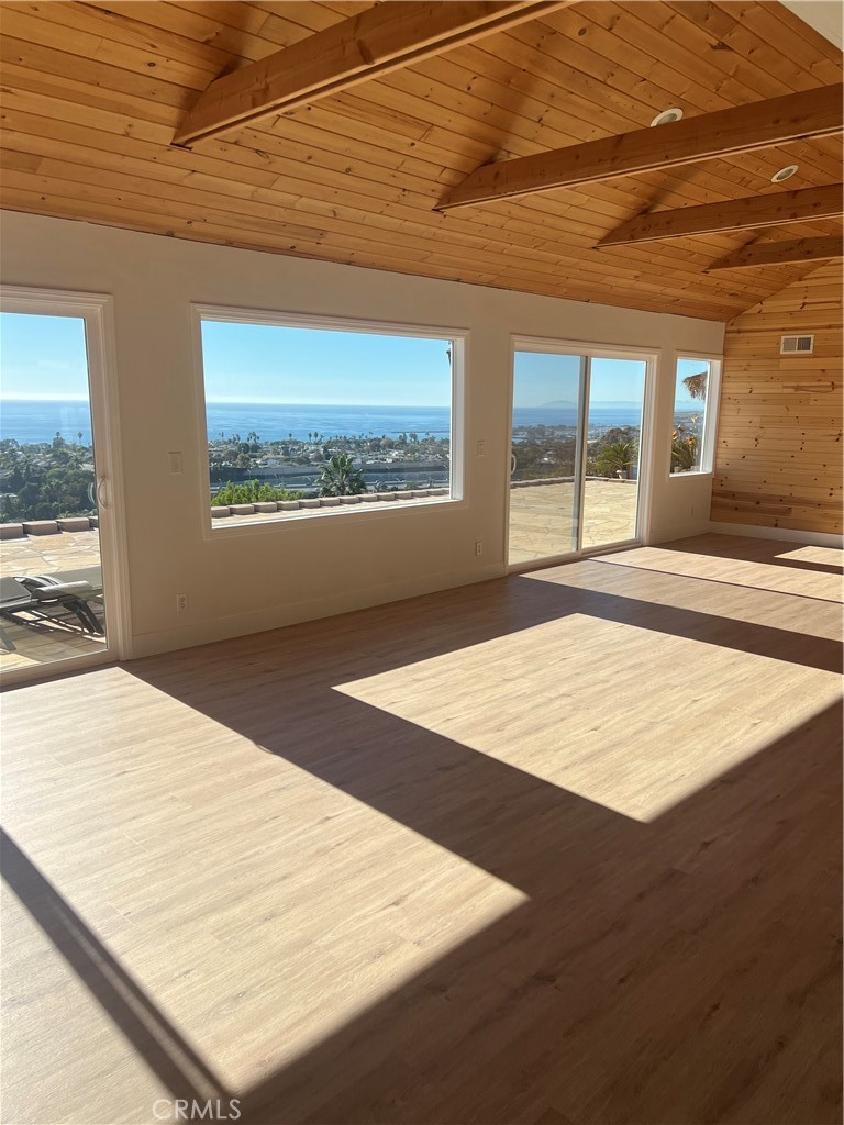 MLS #OC25255226 image #5