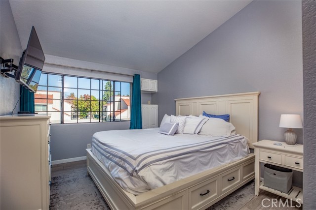 MLS #OC25255227 image #13