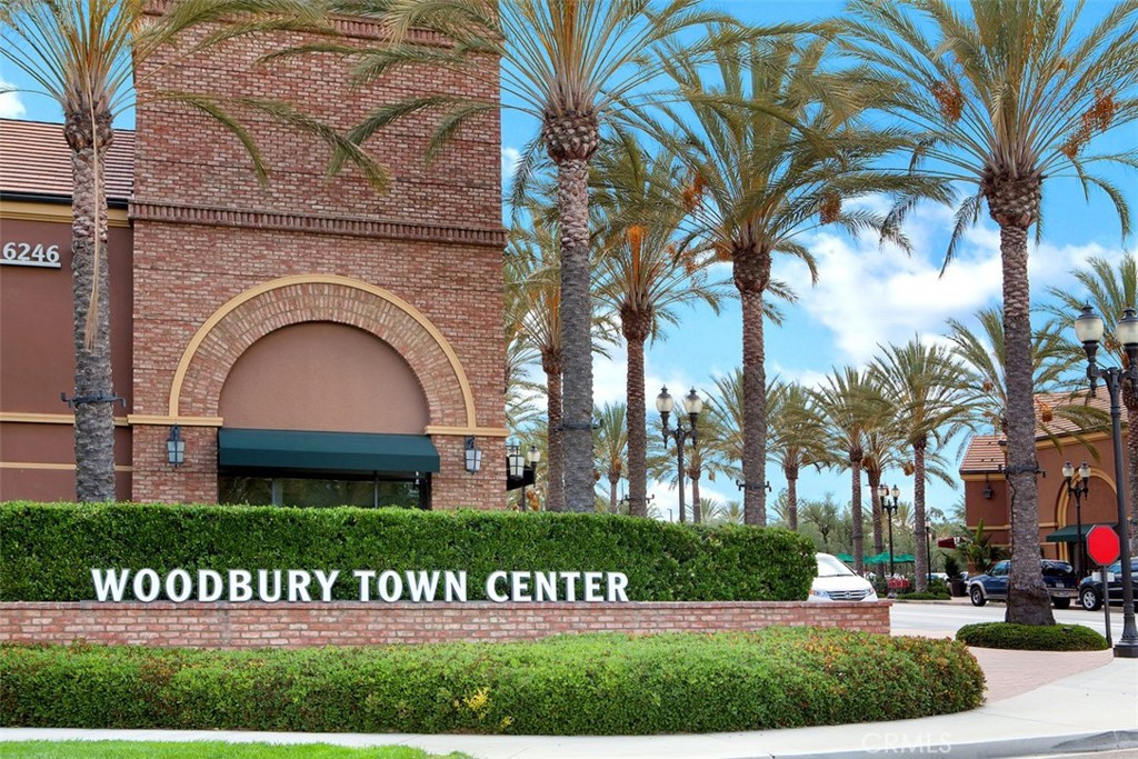 MLS #OC25255258 image #32