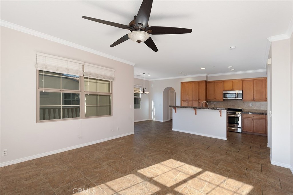 MLS #OC25255258 image #8