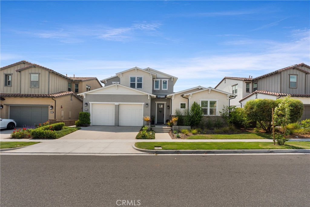 MLS #OC25255296 image #2