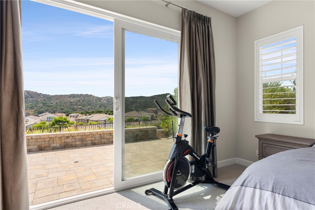 MLS #OC25255296 image #21